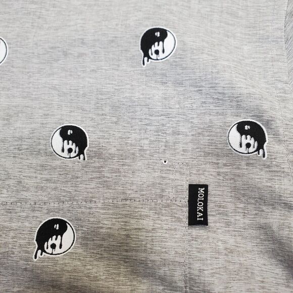 Molokai Surf Co. Shirt Men's XL Yin Yang Gray Yin Yang Button Down Short Sleeve - Picture 6 of 12